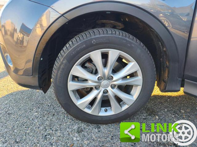 TOYOTA RAV 4 usata, con Regolazione elettrica sedili