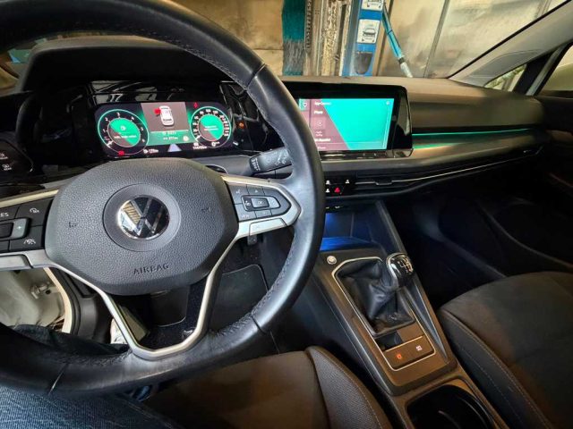 VOLKSWAGEN Golf usata, con Controllo trazione