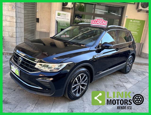 VOLKSWAGEN Tiguan usata, con Airbag