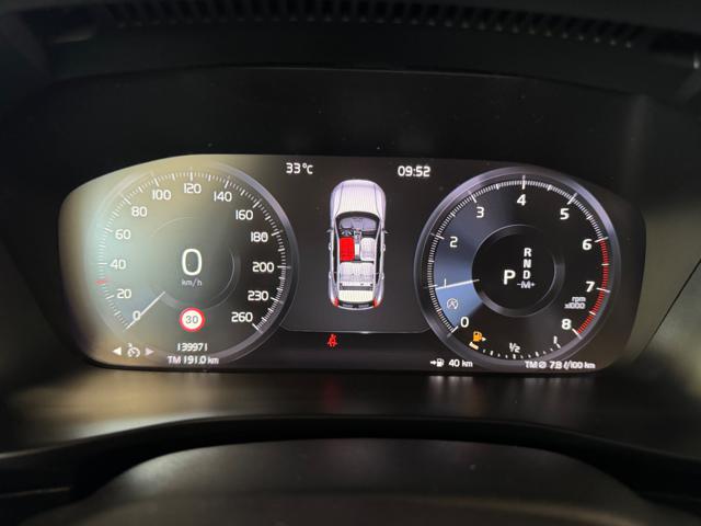 VOLVO XC40 usata, con Autoradio