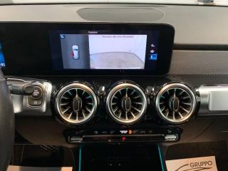 MERCEDES-BENZ GLB 180 usata, con Chiusura centralizzata