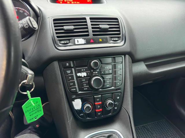 OPEL Meriva usata, con Bluetooth