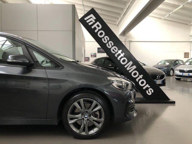 BMW 225 usata, con Sensori di parcheggio posteriori