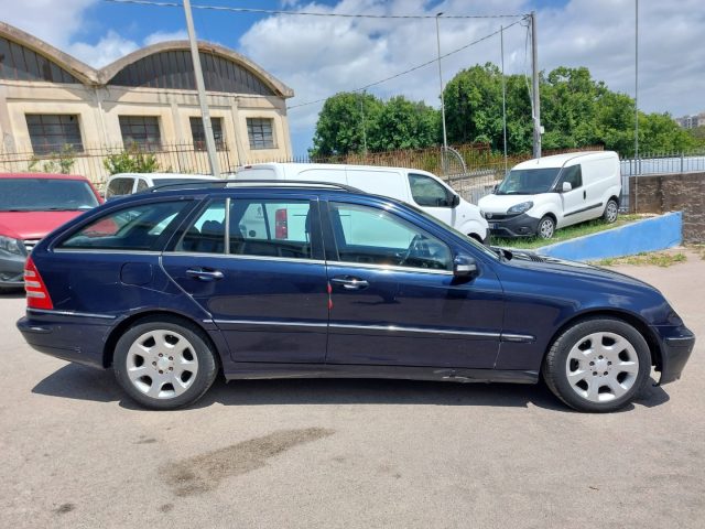 MERCEDES-BENZ C 220 usata 0