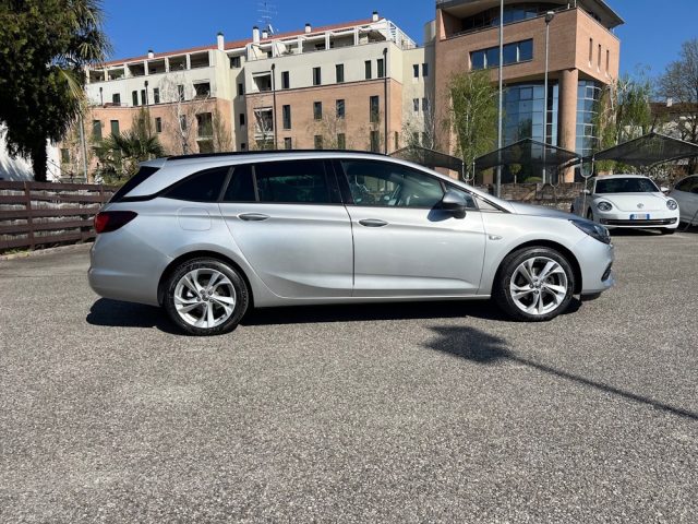 OPEL Astra usata, con Controllo trazione
