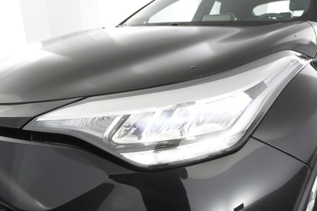 TOYOTA C-HR usata 9