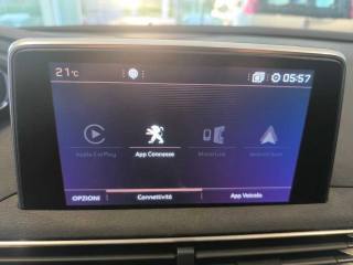 PEUGEOT 3008 usata, con Sensori di parcheggio posteriori