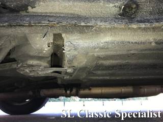 MERCEDES-BENZ SL 560 usata 136