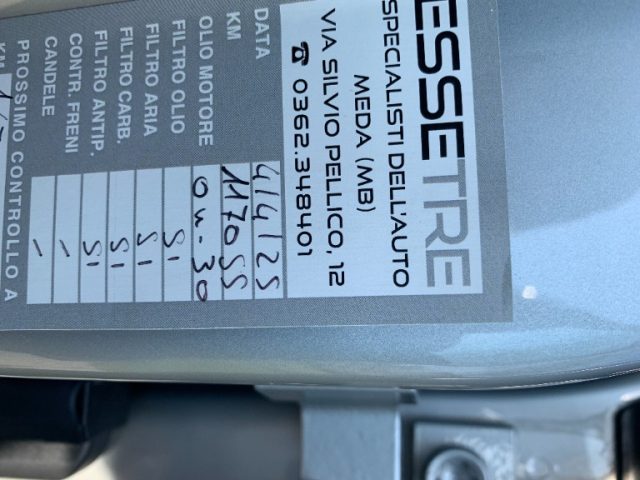 BMW 216 usata, con USB