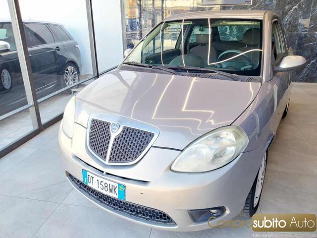LANCIA Ypsilon usata, con Airbag Passeggero