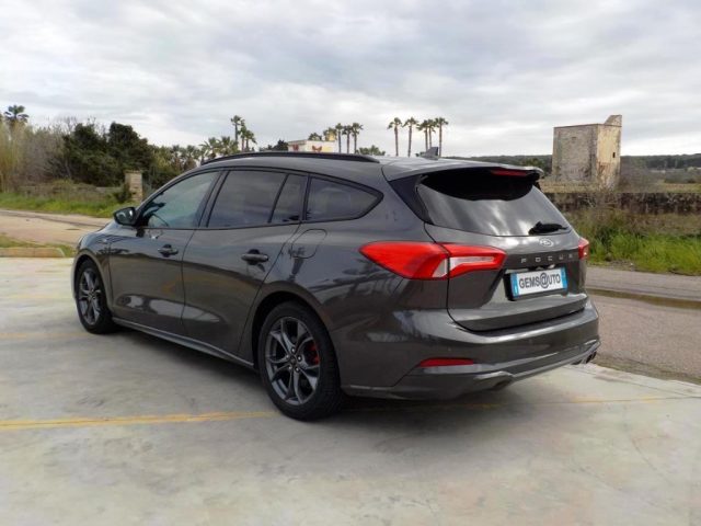 FORD Focus usata, con Boardcomputer