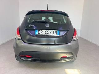 LANCIA Ypsilon usata 8