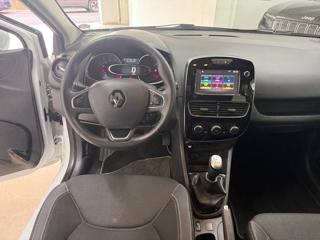 RENAULT Clio usata, con Climatizzatore