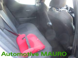 TOYOTA C-HR usata, con Specchietti laterali elettrici