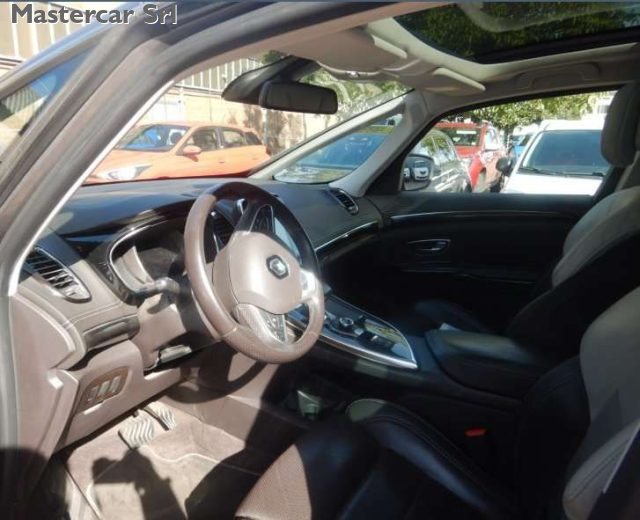 RENAULT Espace usata, con ESP