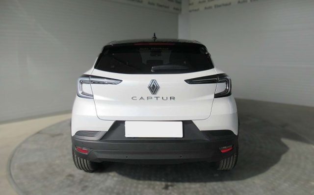 RENAULT Captur usata, con Bracciolo