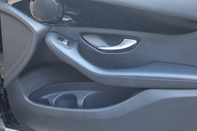 MERCEDES-BENZ GLC 250 usata, con Regolazione elettrica sedili