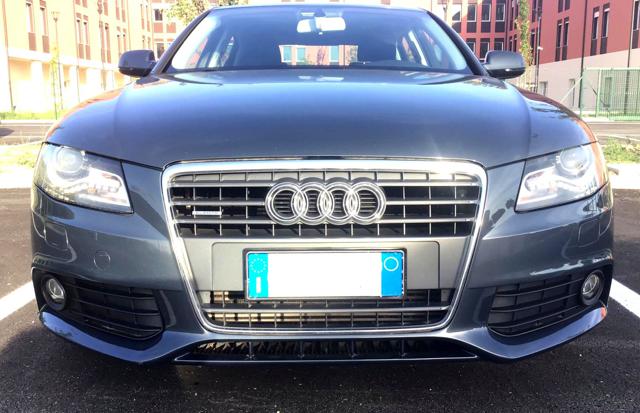 AUDI A4 usata, con Fari LED