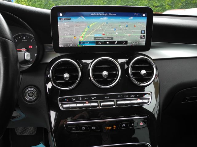MERCEDES-BENZ GLC 220 usata, con Touch screen