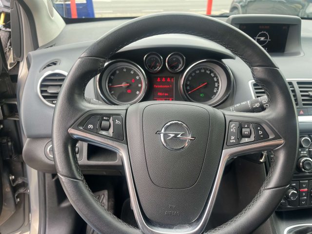 OPEL Meriva usata, con Autoradio