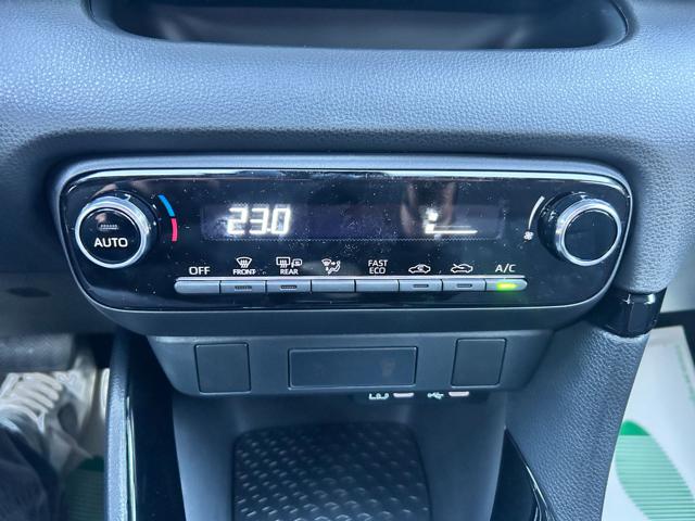 TOYOTA Yaris usata, con Controllo elettronico della corsia