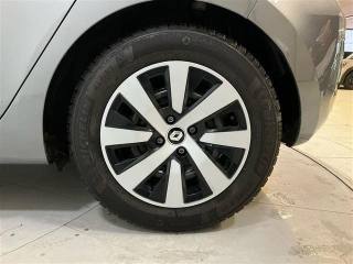 RENAULT Clio usata, con Climatizzatore