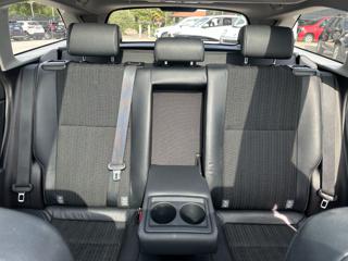TOYOTA Auris usata 13