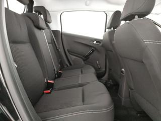 PEUGEOT 208 usata, con Volante in pelle