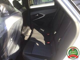PEUGEOT 3008 usata, con Climatizzatore