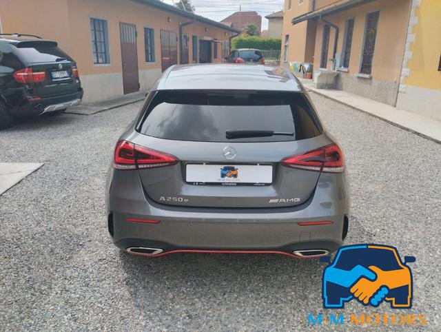 MERCEDES-BENZ A 250 usata, con Alzacristalli elettrici