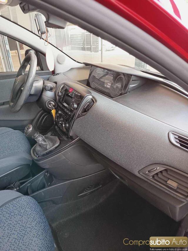 LANCIA Ypsilon usata 18