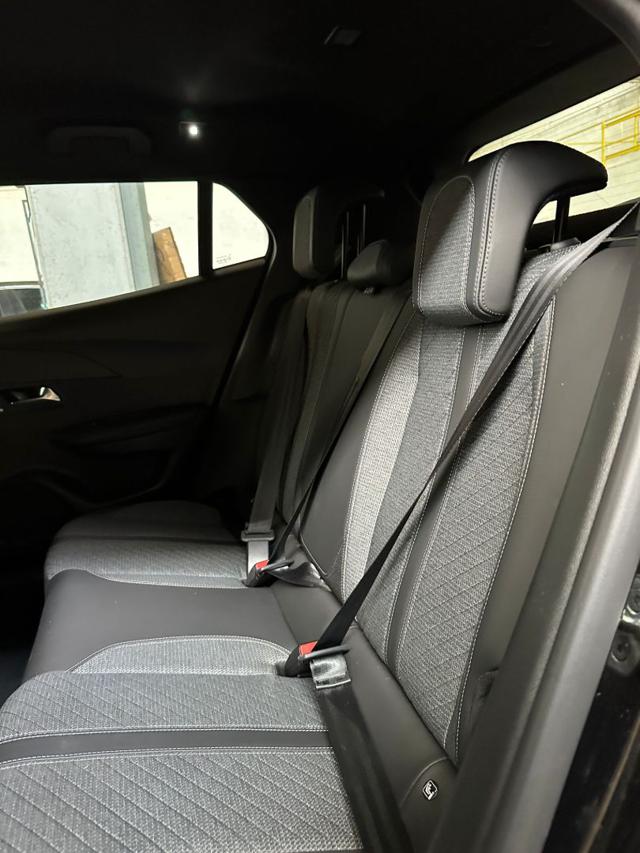PEUGEOT 2008 usata, con Touch screen