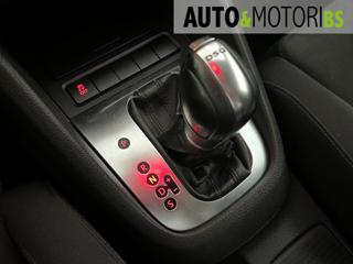 VOLKSWAGEN Golf usata, con USB