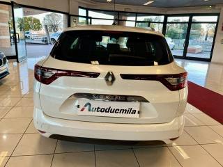 RENAULT Megane usata, con Alzacristalli elettrici