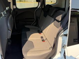 FORD Tourneo Courier usata, con Autoradio