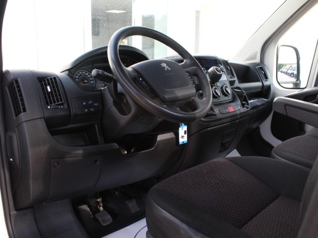 PEUGEOT Boxer usata, con Controllo trazione