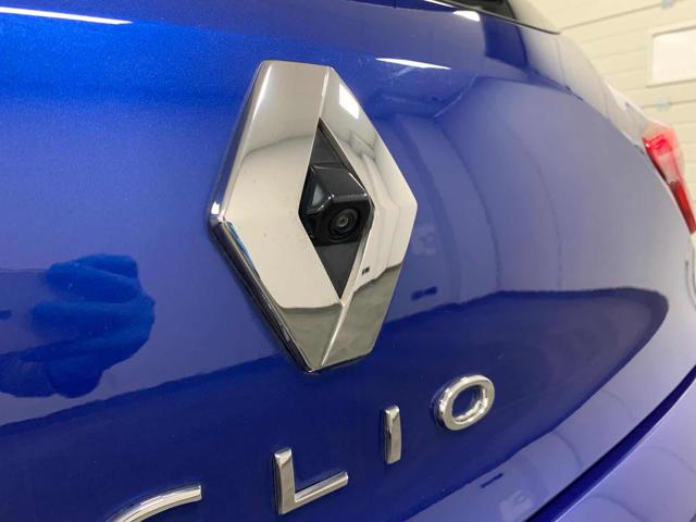 RENAULT Clio usata, con Sedile posteriore sdoppiato