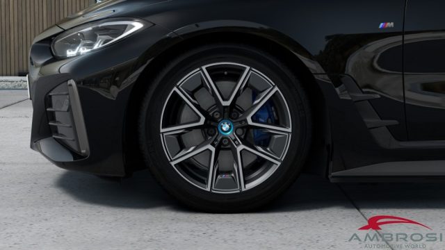 BMW i4 usata 7
