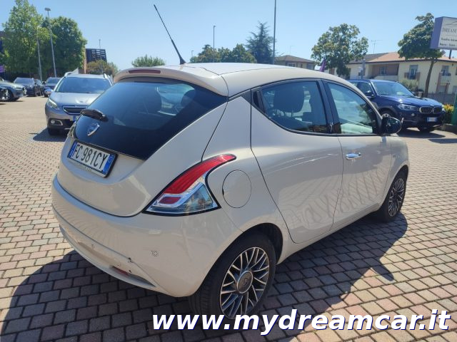 LANCIA Ypsilon usata 19