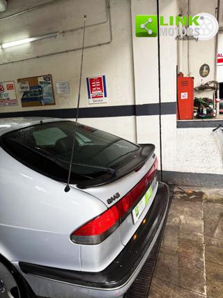 SAAB 900 usata, con Specchietti laterali elettrici