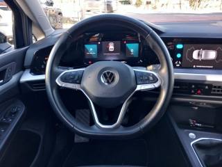 VOLKSWAGEN Golf usata, con Autoradio digitale