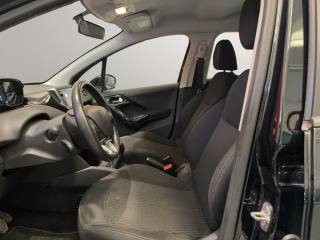 PEUGEOT 208 usata, con Fendinebbia