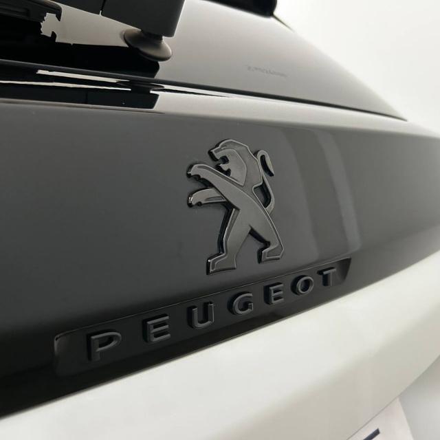 PEUGEOT 3008 usata, con Sensore di luce