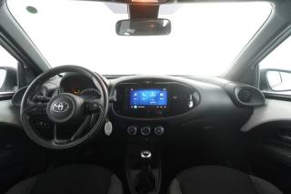TOYOTA Aygo X usata 8