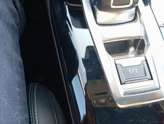 PEUGEOT 3008 usata, con Isofix