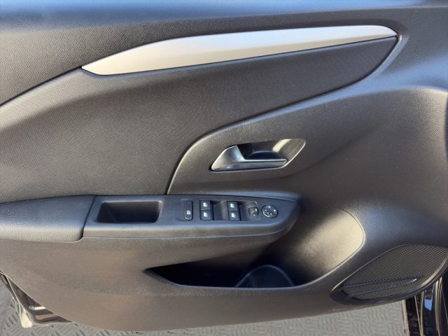 OPEL Corsa usata, con Sensori di parcheggio posteriori