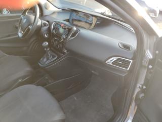 LANCIA Ypsilon usata, con Autoradio