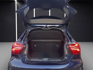 MERCEDES-BENZ A 200 usata, con Fari LED