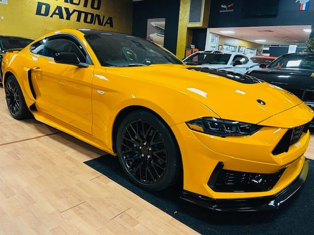 FORD Mustang usata, con Autoradio