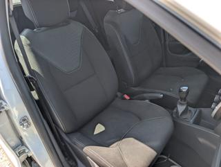 RENAULT Clio usata, con Climatizzatore